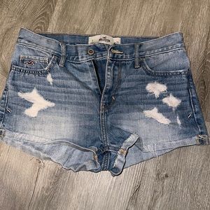 Hollister Lowrise Jean Shorts Size 3